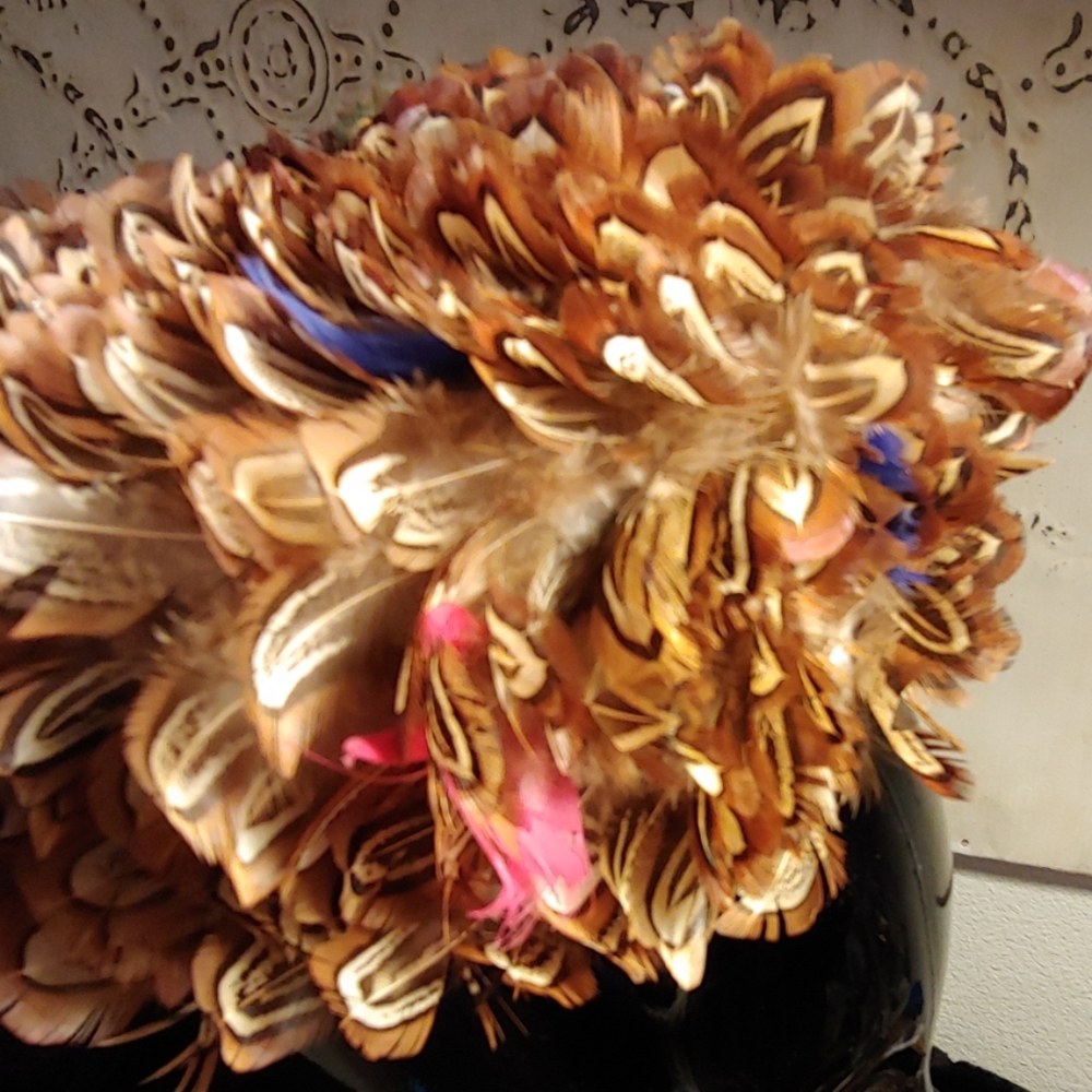 Vintage Feather Hat - Picture 5 of 6